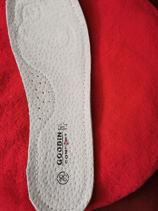 Дамски сникърси естествена кожа