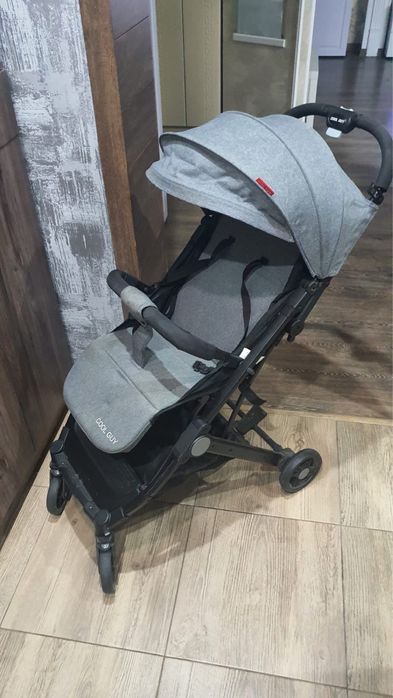 Коляска прогулочная