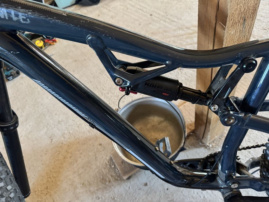 Bicicleta rockrider noua foar putin zgariata
