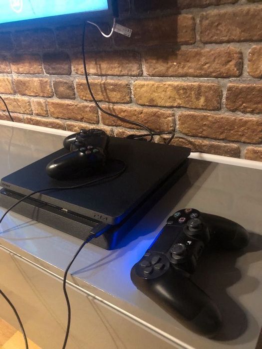 PS4 джойстики диски