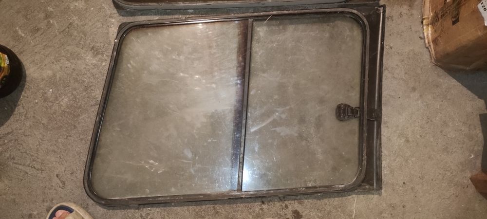 Раздвижные окна на Паджеро 2