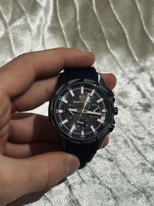 Часы Sergio Tacchini