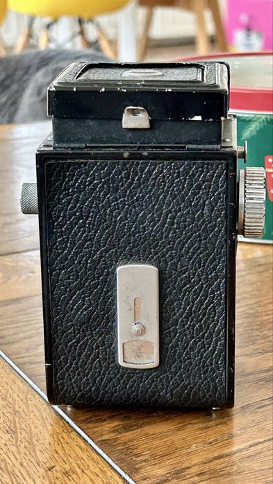 Винтидж японски фотоапарат от 1954-та AMIFLEX