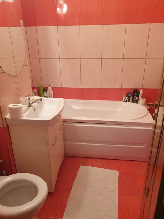 Inchiriz apartament 2 camere Cuza Voda