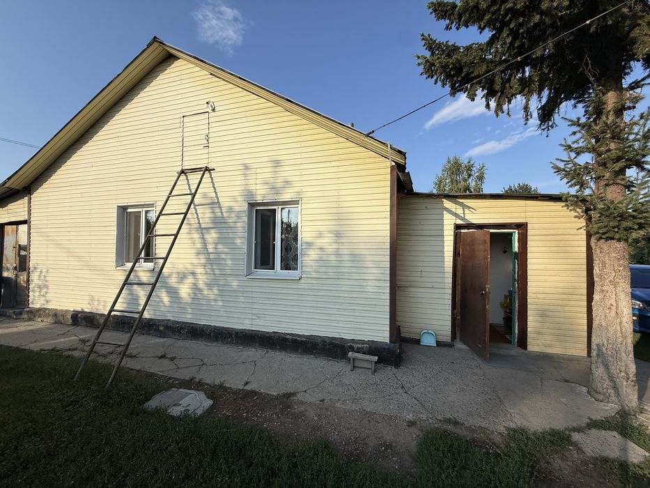 Продам дом  из дерево