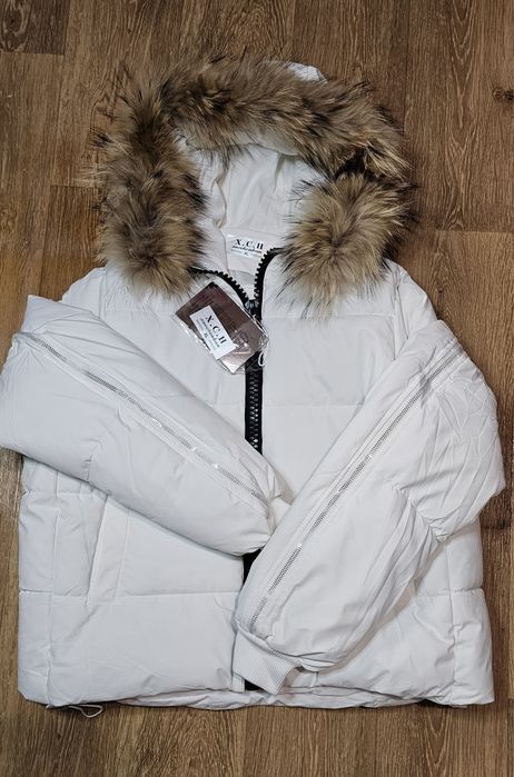 Бяло зимно яке за жени