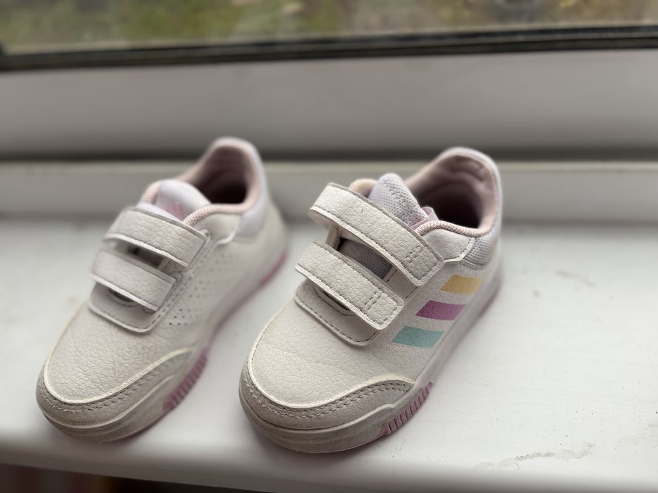 Маратонки Skechers и Adidas за момиче