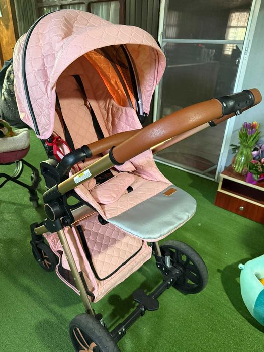 Cărucior bebe 3 în 1