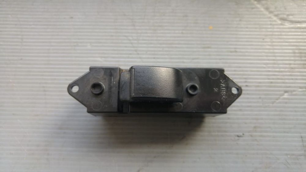 buton geam electric stanga spate mitsubishi outlander 2 2006-8608a063