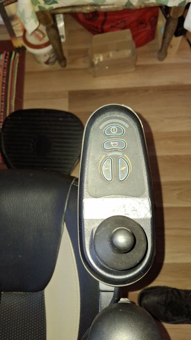 Акумулаторна Инвалина Количка - FAZZINI FS110A - Италия