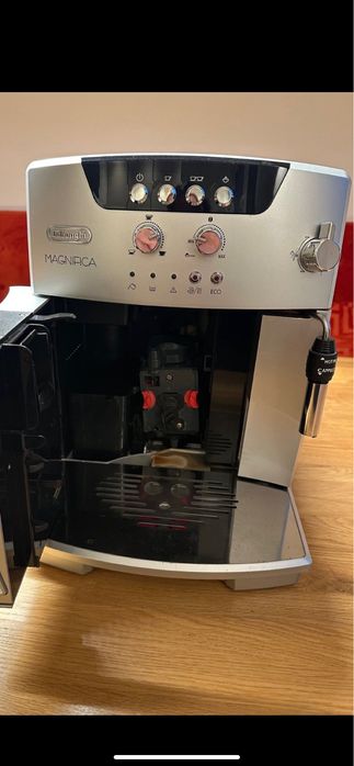 Delonghi magnifica