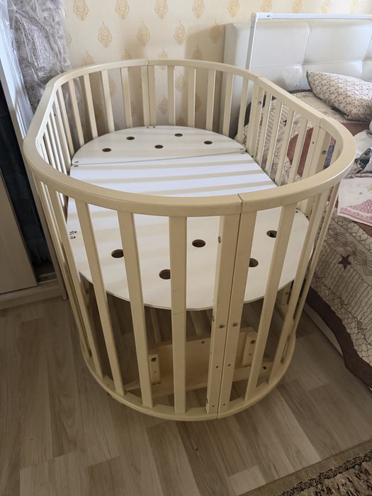 Продам детскую кровать 3в1