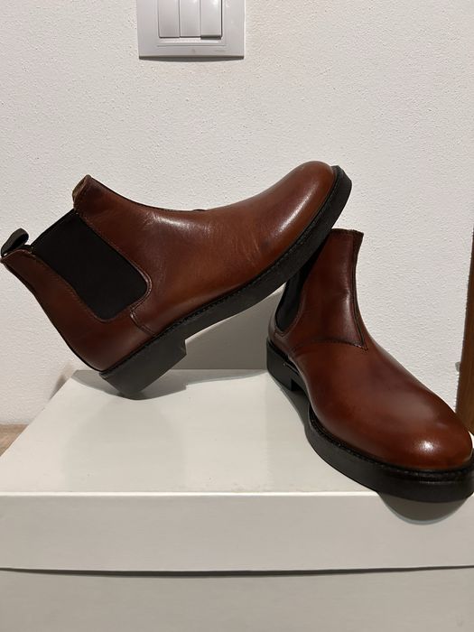 Ghete din piele noi!