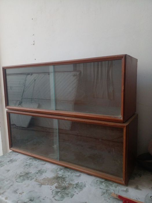 Книжные полки 5 штук по 70 тыс.