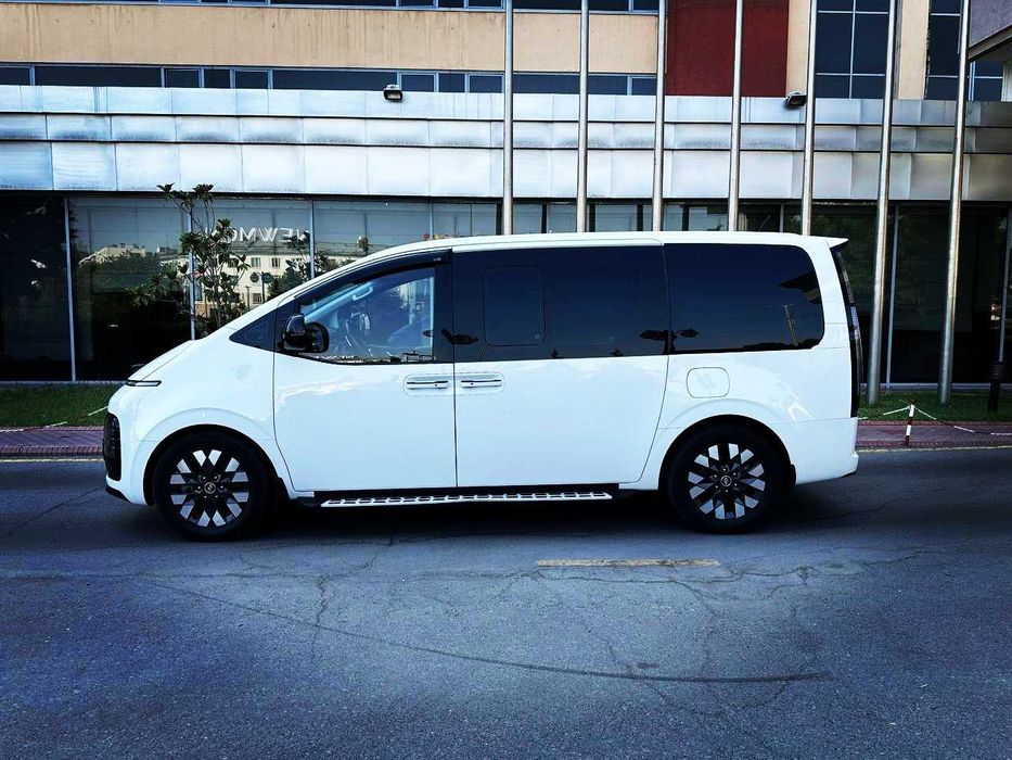 Vikupga  Hyundai Staria