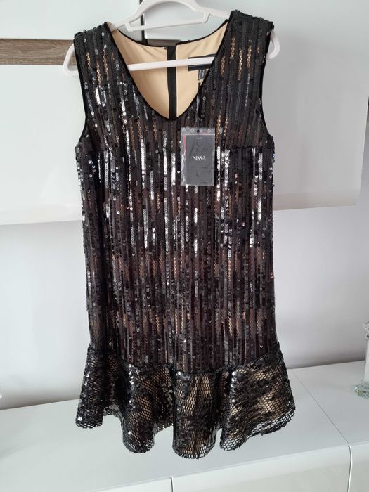 Vând rochie nouă Nissa