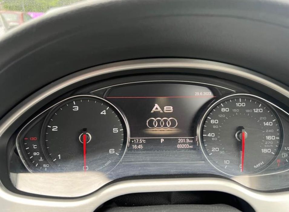 Audi a8 LONG 3.0tdi 2011 год НА ЧАСТИ