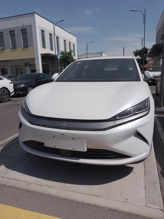 BYD QIN L Bezprobeg Maslo