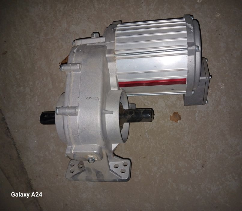 Мотор редуктор UMC