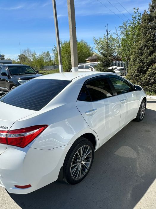 Продам Тойота Corolla