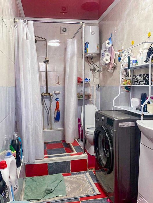 Дом, район Центр, Танат Империя