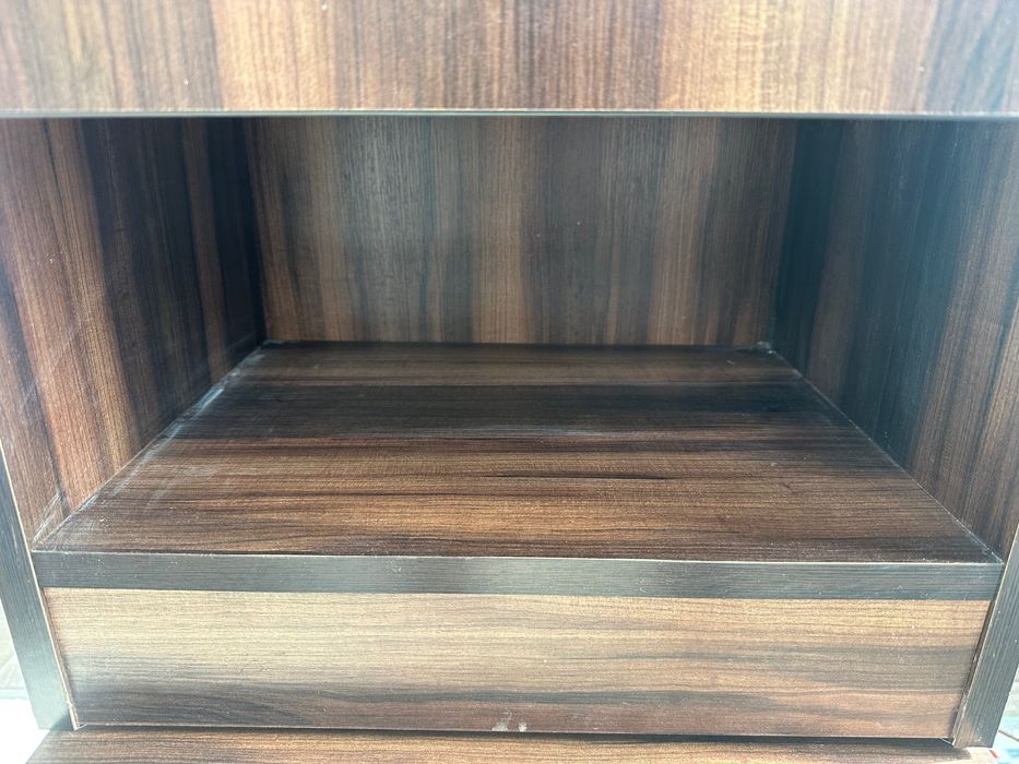 2 бр. Нощно шкафче