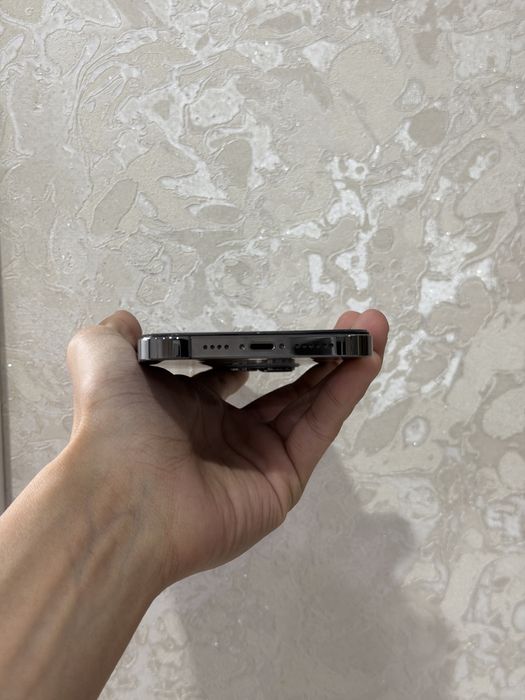 Продаю Iphone 12 pro max 256GB