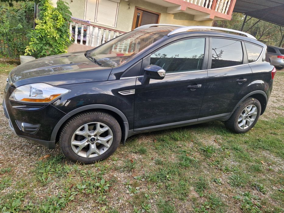 Vand Ford Kuga 4x4 Euro 5 prima inmatriculare 2012