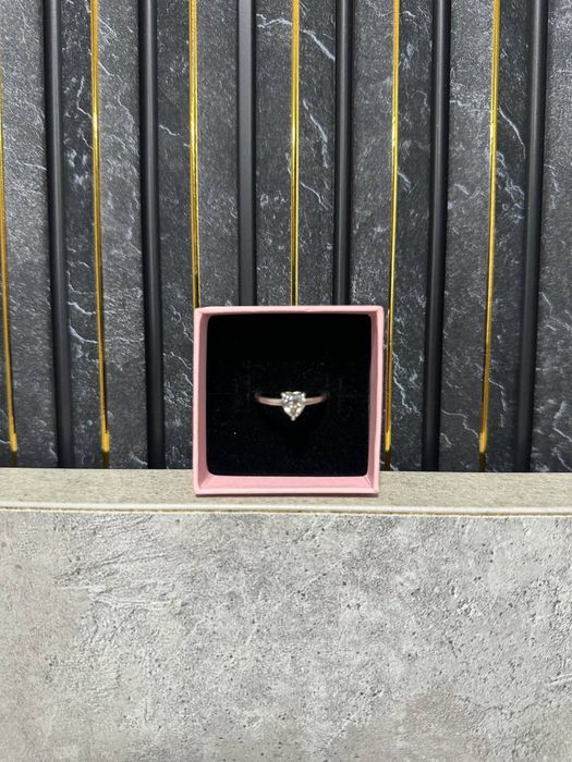 Кольцо         pandora