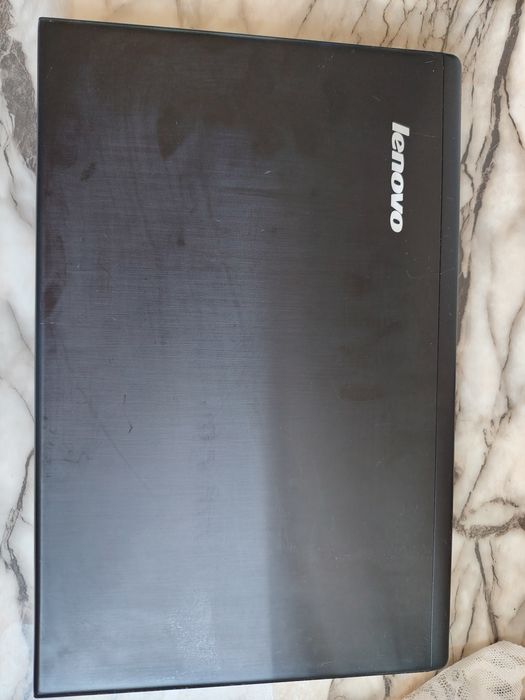 Лаптоп Lenovo IdeaPad Z710 17.3 i7-4700MQ 16gb DDR3 GT 745M