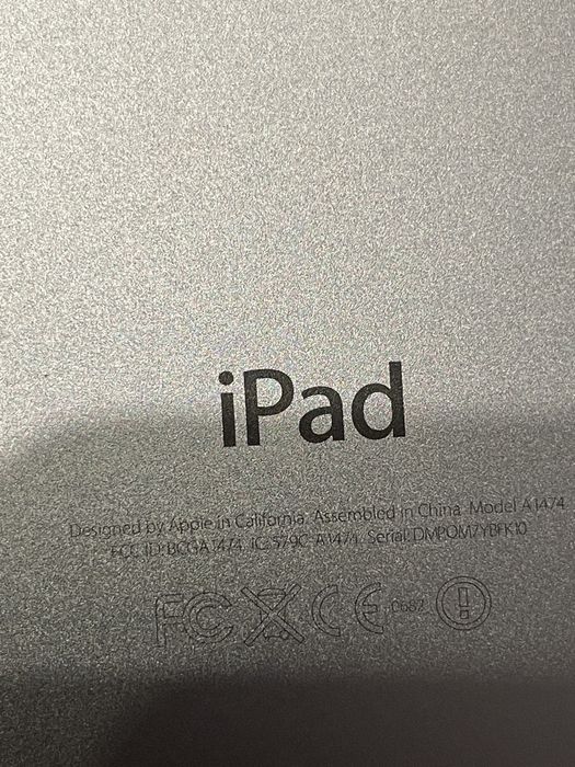 IPad Air (1474) 1st Gen, 16GB, Wi-Fi, 9.7 инча дисплей
