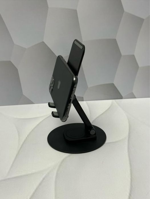 Iphon 11 pro 64 GB 79 yomks