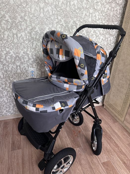 Продам детскую коляску
