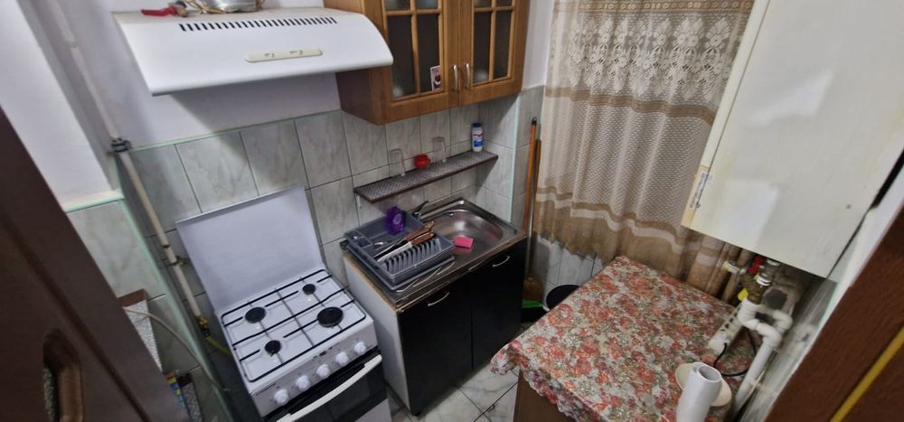 Garsonieră de închiriat în zona Dacia.
