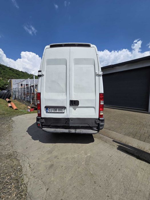 IVECO Daily 35S12V