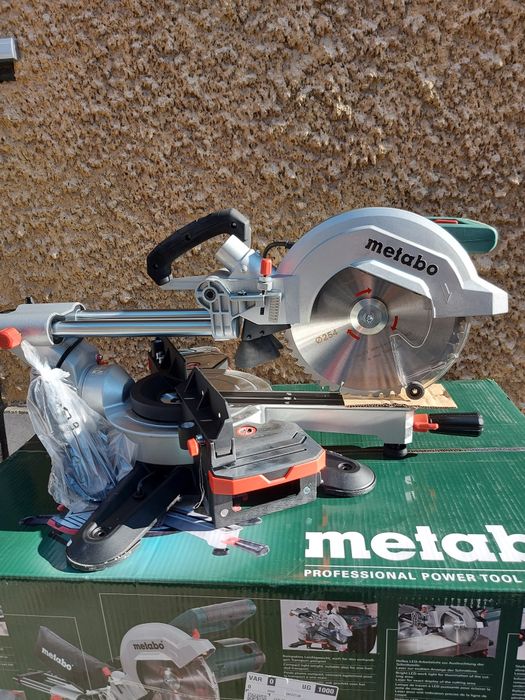 ПРОМОЦИЯ.Нов циркуляр пендула Metabo KGS254M.