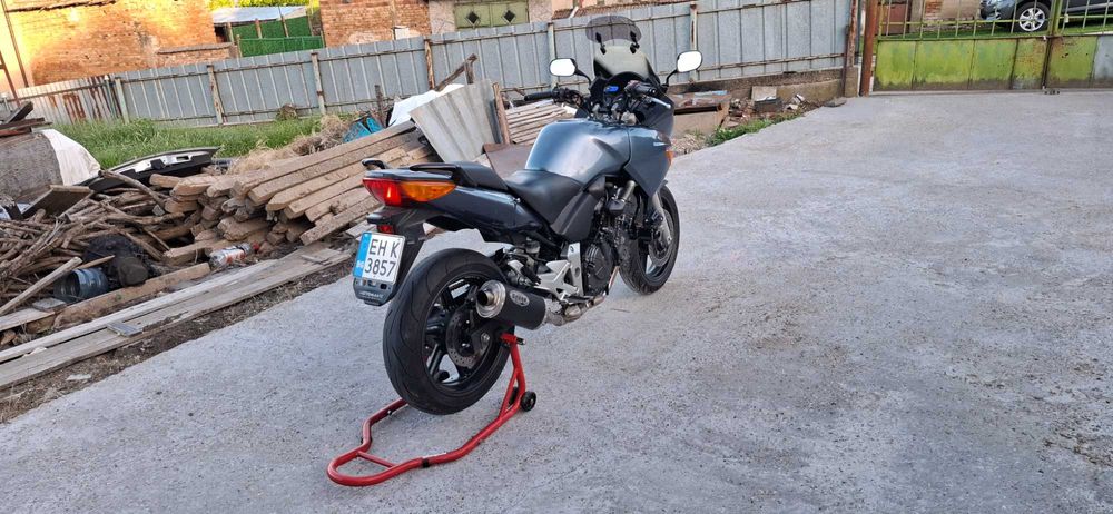 Honda cbf 600s 2005g.