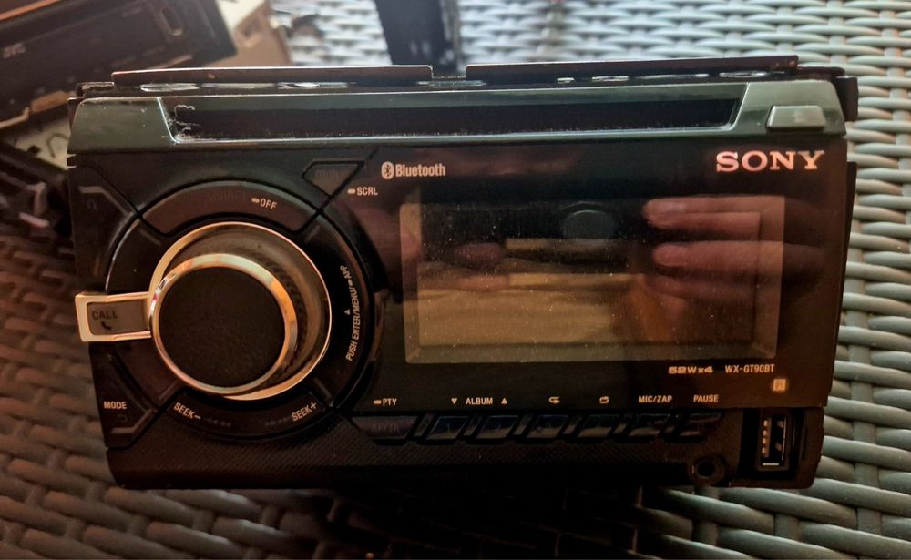 Radio Cd mp3 aux BT auto Sony WX GT90BT 52x4w