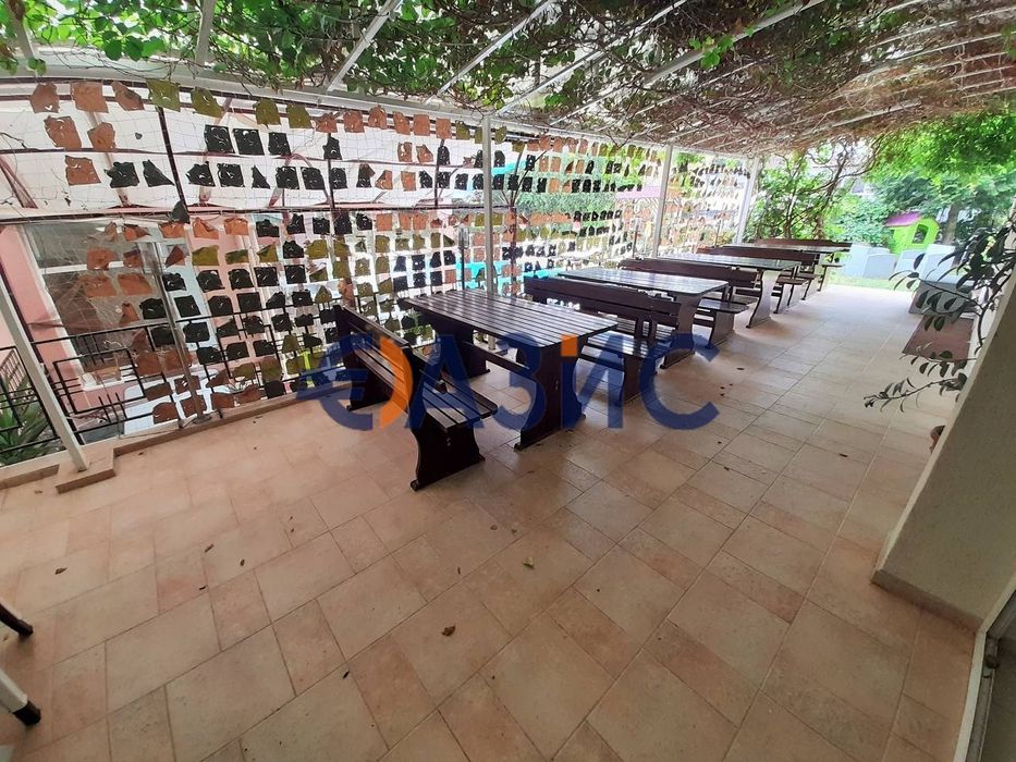 Продава се Хотел в Свети Влас - 1128 кв.м за 781 €/кв.м - Снимка #7