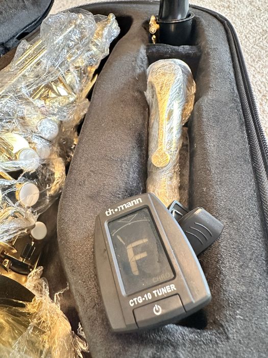 Saxofon Alto Startonex NOU in folie