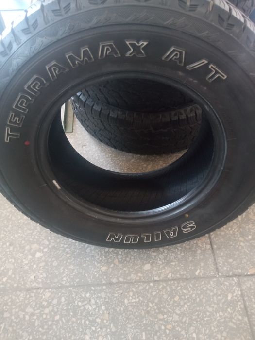 Продам шины комплект