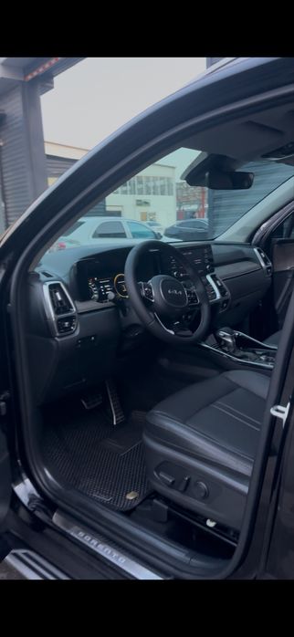 Kia sorento 2023 yil 2.5 obyom