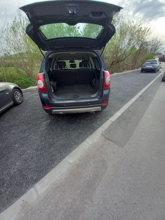 Vând CHEVROLET CAPTIVA 2L  4×4  7 locuri