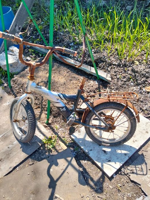 Запчасти велика много