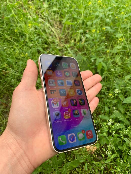 iPhone 13, vakumidan !