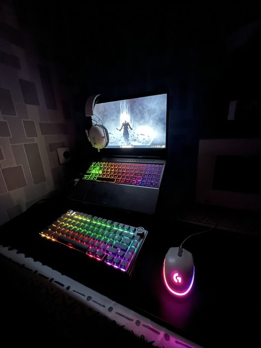 Игровой ноутбук Acer helios 300