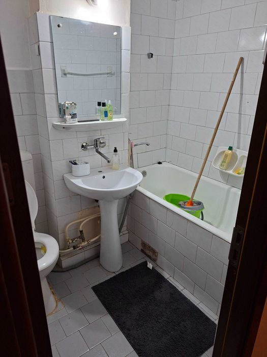 Proprietar vand apartament 1 camera