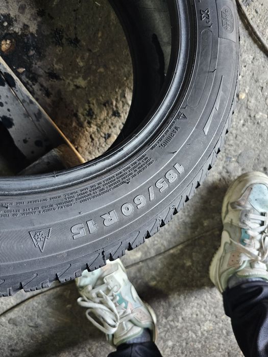 2 anvelope iarna 185 60 15 Michelin