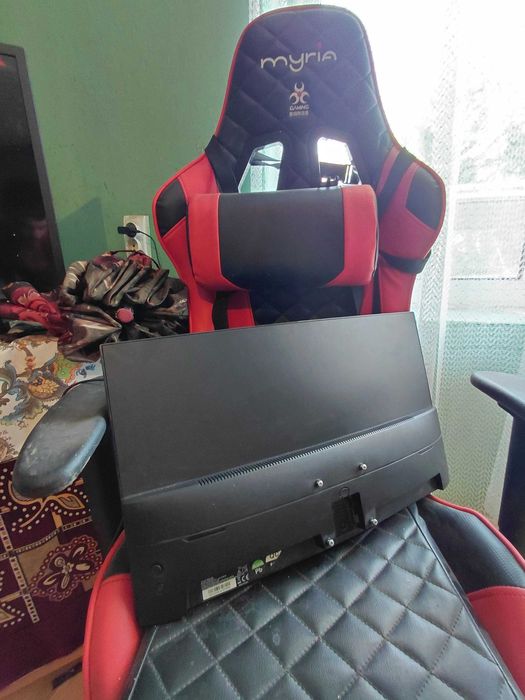 Monitor Gaming Curbat AmzFast 180Hz, 1ms