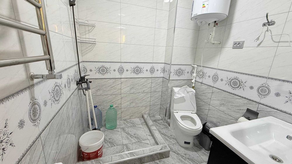 Urganch shaharda Euro remont yangi 2 xonali kavartira ijaraga beriladi